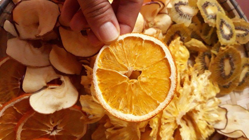 Máy sấy cam quýt