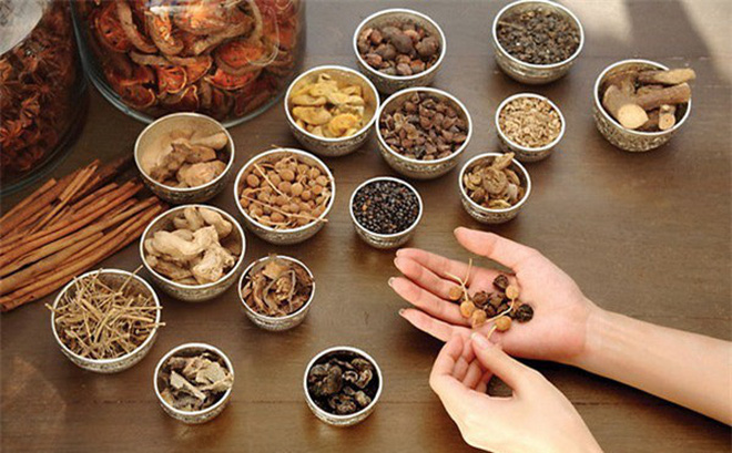 Sấy thuốc Bắc cho chất lượng thành phẩm trọn vẹn về màu sắc